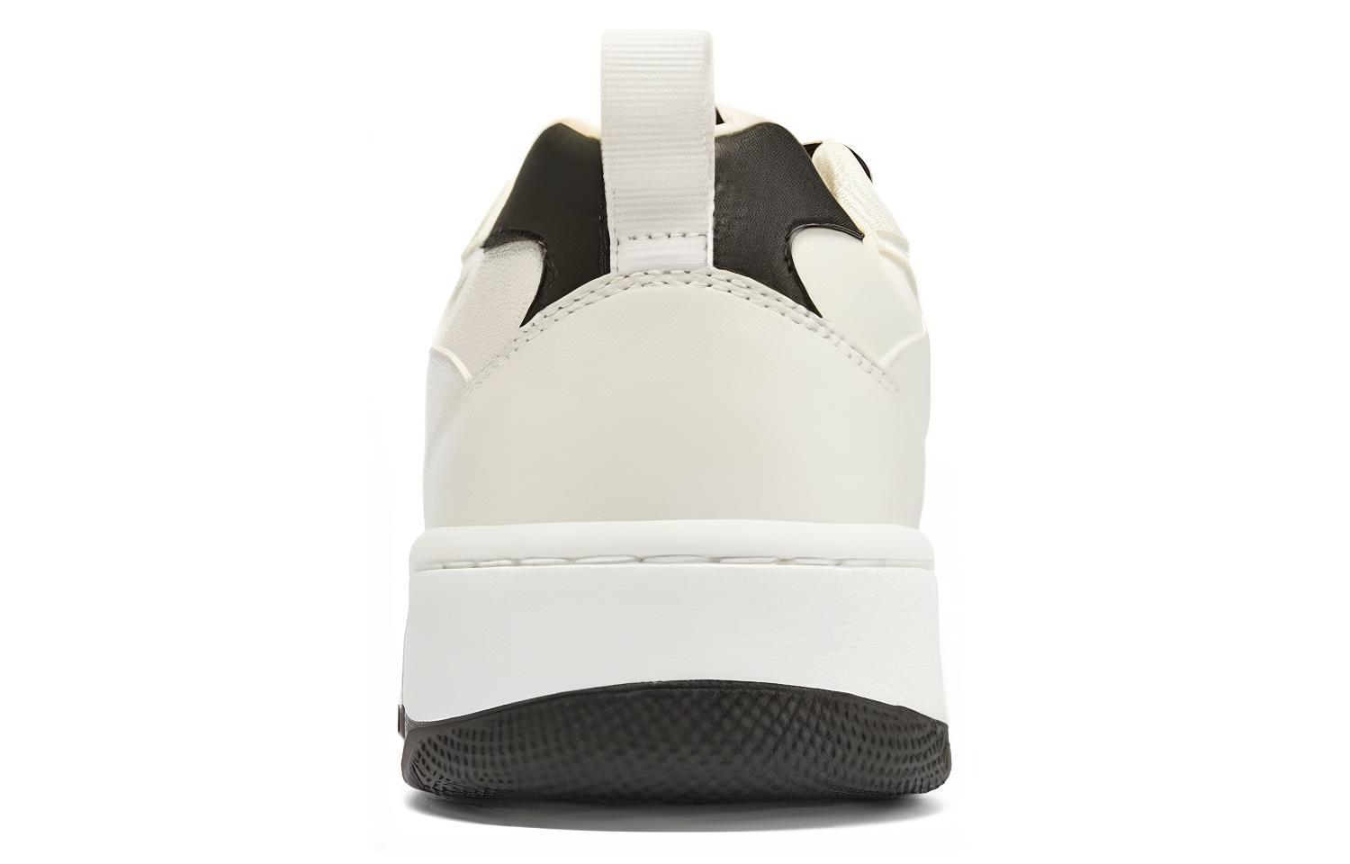 Lookbook Skechers Sport Court 92 ''Bianco Nero'' 894049-WBK