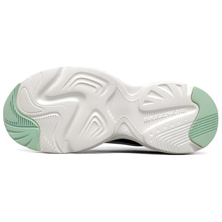 Purchase スケッチャーズ スタミナ エアリー 白/紫/黒 ランニングシューズ 894004-MULT