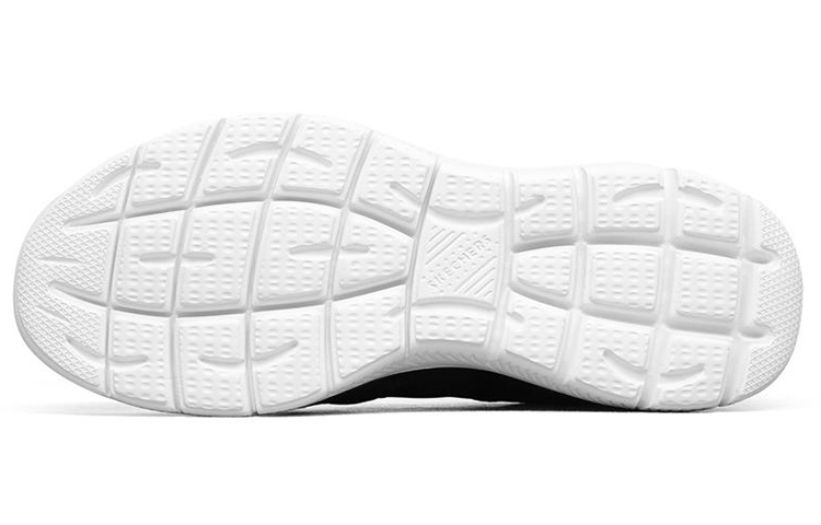 Purchase Skechers Summits Low-Top Black/White 232069-BKW