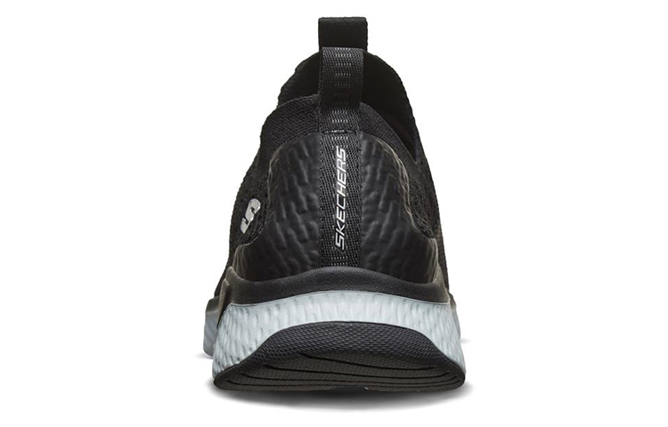Lookbook Skechers Ultra Fuse Nero 52757-BLK
