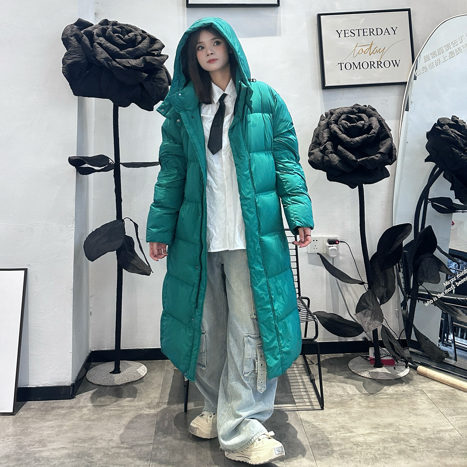 Details for Skechers Jaket Down Hoodie Tahan Air Unisex Gaya Kasual Outdoor. L424U281