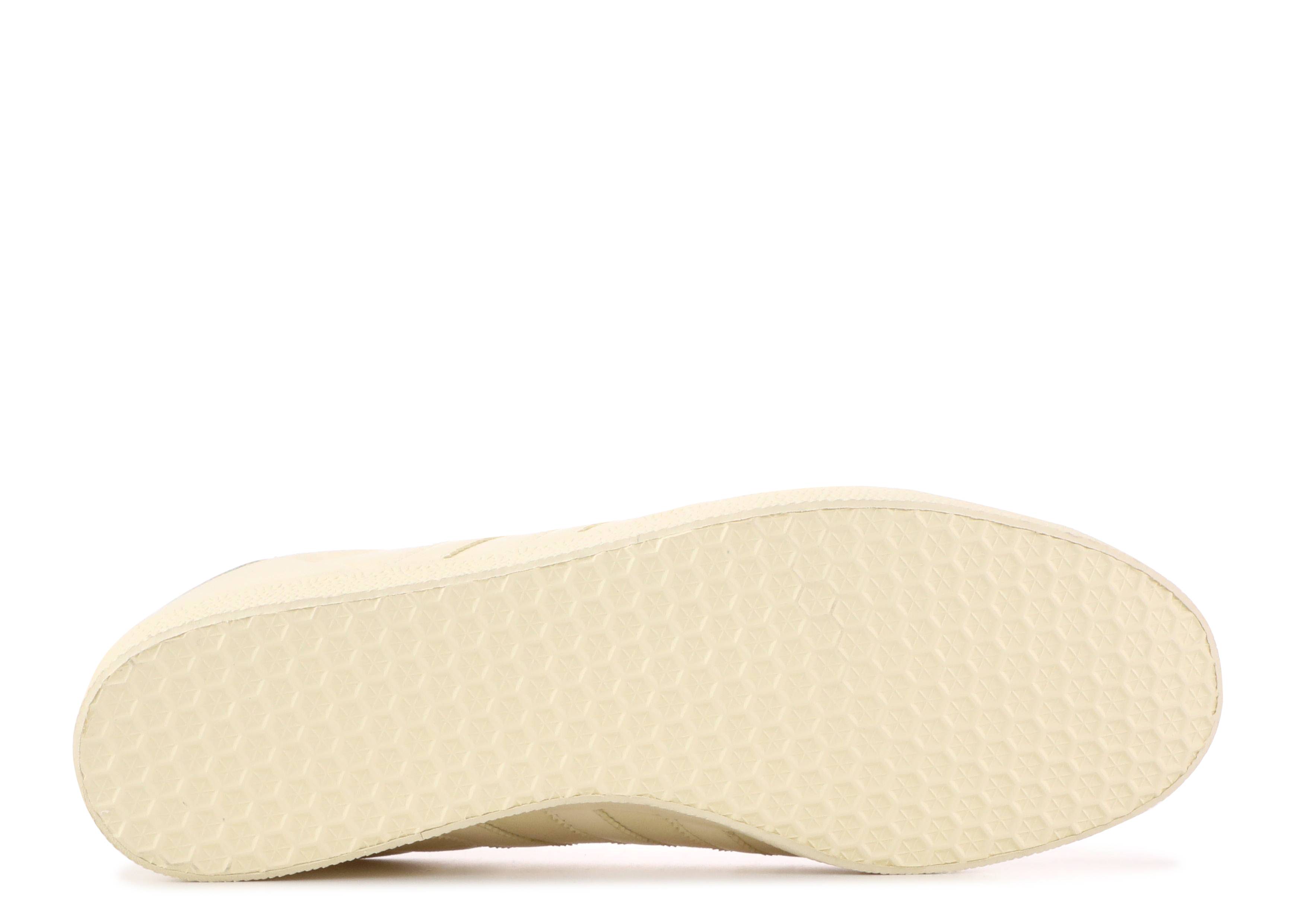 Shop Slam Jam Socialism x United Arrows & Sons x adidas Gazelle 'Borgoña Claro' BB6448