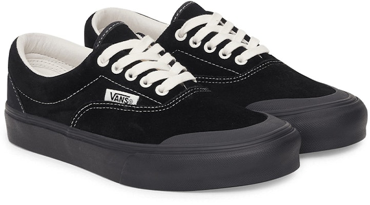 Vans Slam Jam x Julian Klincewicz x Era LX 'Black' VN0A5EL82FY Lookbook Vans Slam Jam x Julian Klincewicz x Era LX 'Black' VN0A5EL82FY