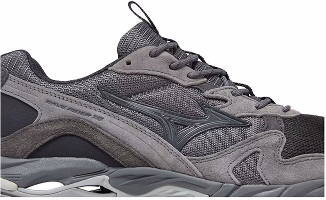 SLOW STEADY CLUB x Mizuno Wave Rider 10 極簡主義緩震防滑耐磨 低筒跑步鞋 共用款 灰色 Order SLOW STEADY CLUB x Mizuno Wave Rider 10 極簡主義緩震防滑耐磨 低筒跑步鞋 共用款 灰色