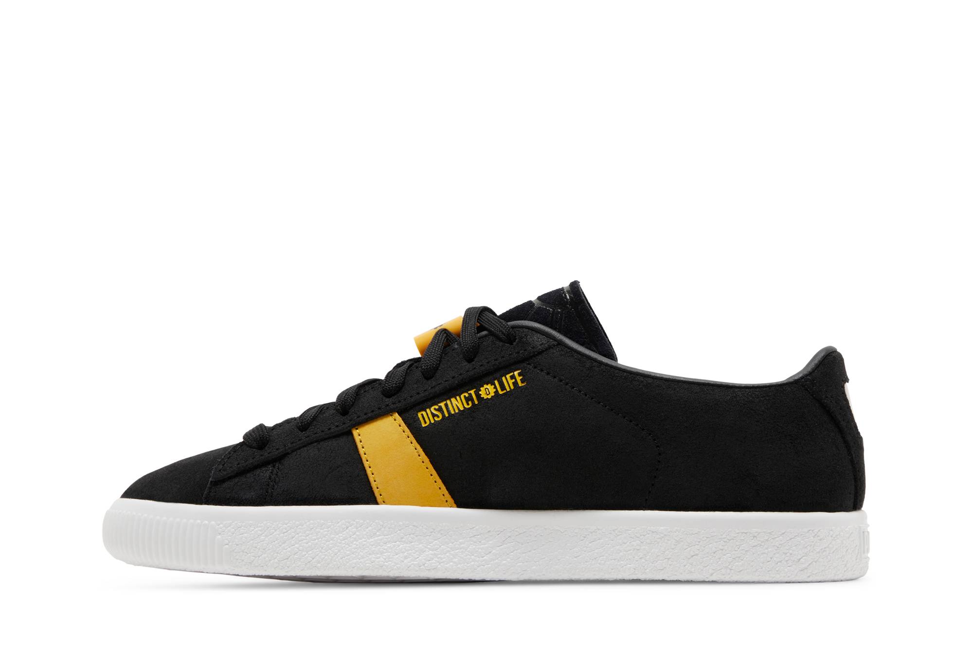 Lookbook 슬럼 빌리지 x 디스팅트 라이프 x 푸마 스웨이드 '판타스틱 Vol. 2' 394971-01