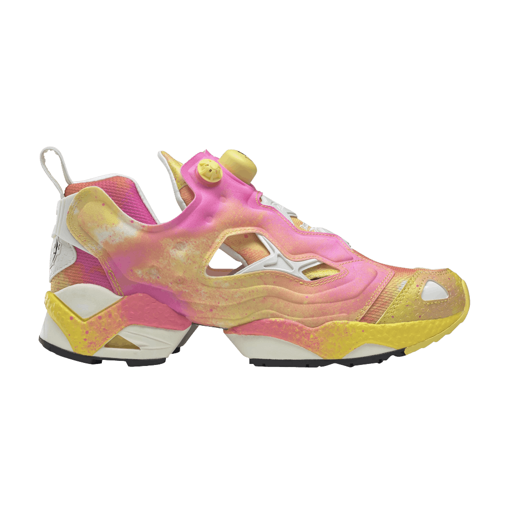 Smiley x Reebok Instapump Fury '50th Anniversary' FZ5856