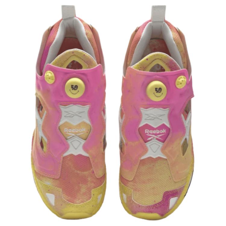 Shop Smiley x Reebok Instapump Fury '50 Aniversario'. FZ5856