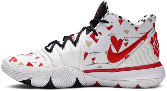 SneakerRoom x Nike Kyrie 5 'I Love You Mom' Sepatu Basket CU0677-100 Lookbook SneakerRoom x Nike Kyrie 5 'I Love You Mom' Sepatu Basket CU0677-100