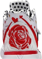 SneakerRoom x Nike Kyrie 5 '爱你妈妈' CU0677-100 Sizing SneakerRoom x Nike Kyrie 5 '爱你妈妈' CU0677-100