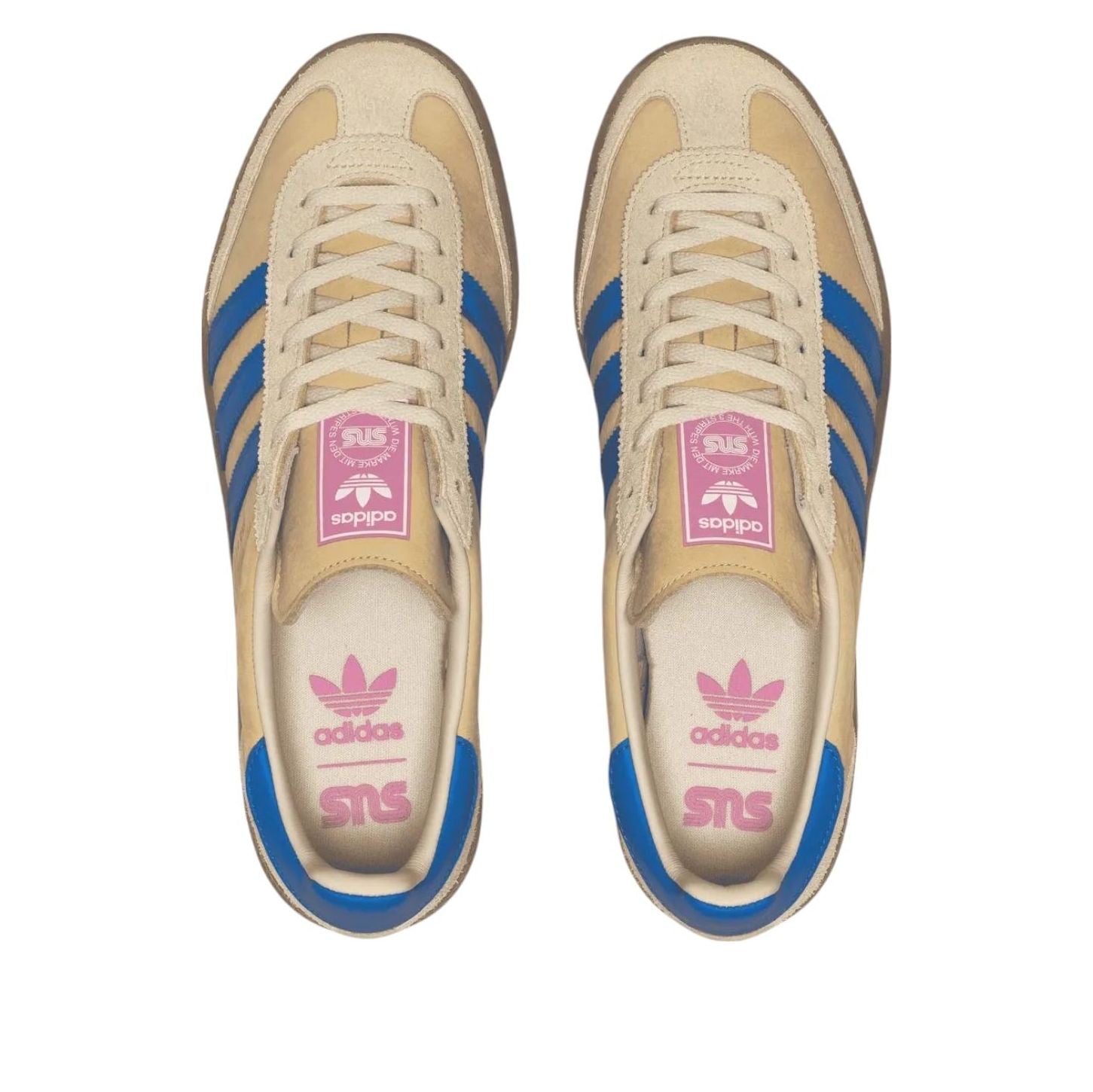 Purchase Sneakersnstuff x adidas GT 2 "第五版" 运动鞋 JR0266
