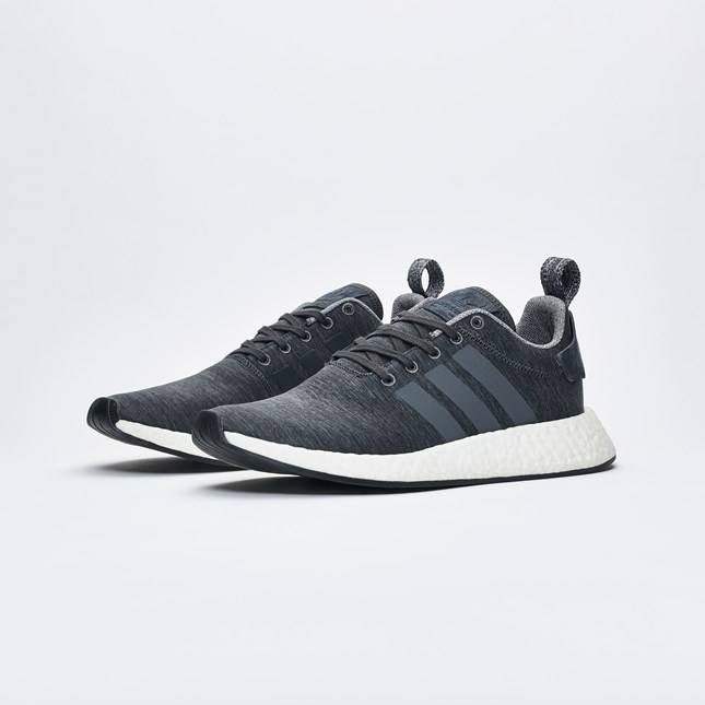 sneakersnstuff-x-adidas-nmd-r2-grey-melange-by-2789
