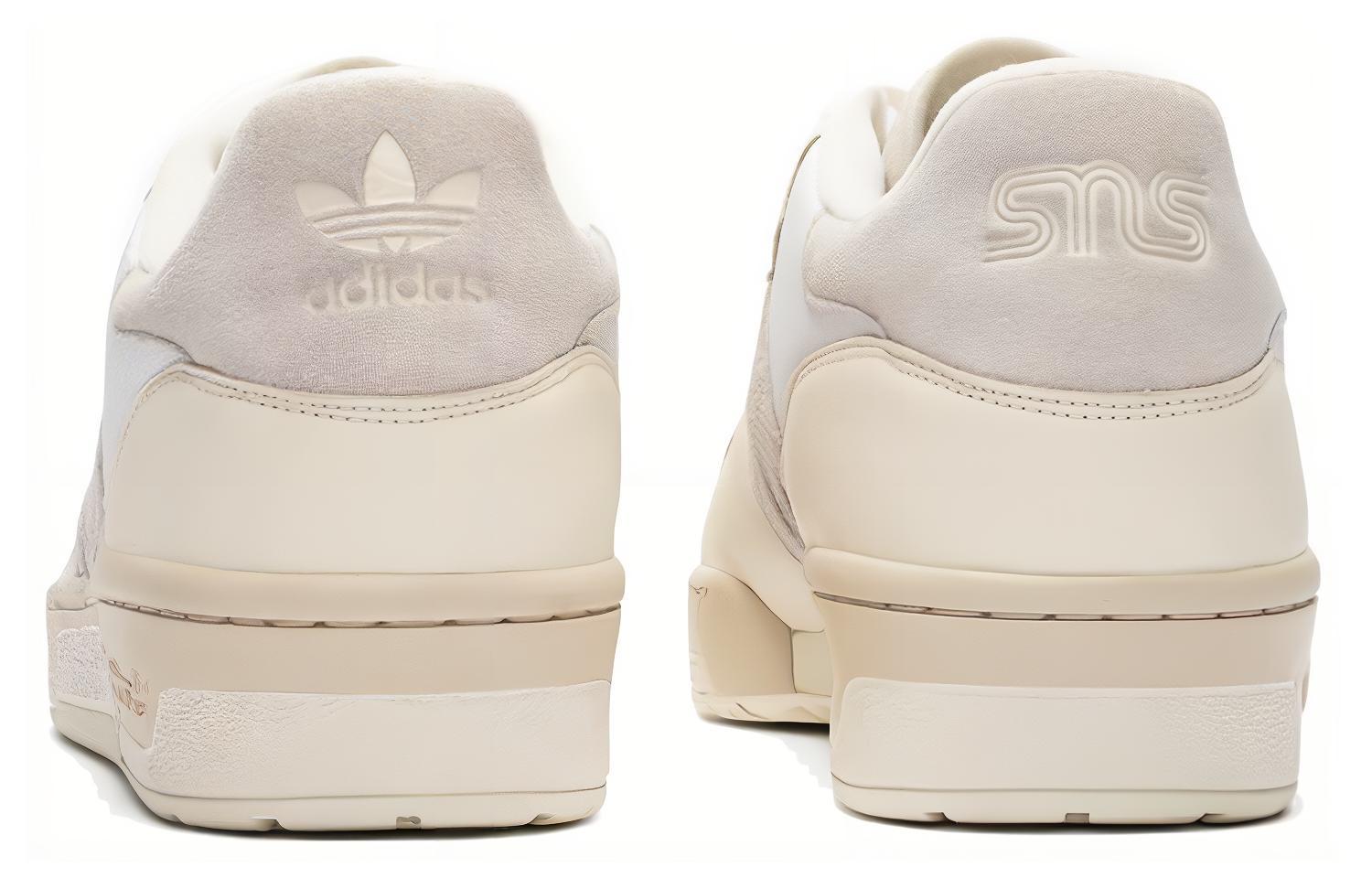 Shop Sneakersnstuff x adidas Rivalry Low 'Paquete Rotación' zapatillas ID2881