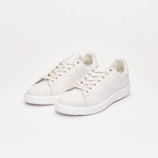 sneakersnstuff-x-adidas-stan-smith-boost-shades-of-white-v2-by-2281