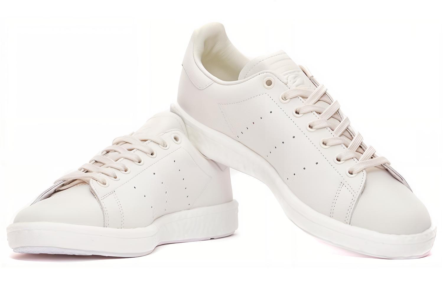 Shop SNS×アディダス スタンスミス Boost 白影V2 BY2281