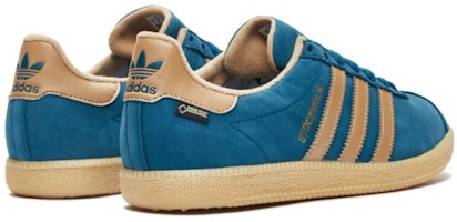 Sneakersnstuff x 阿迪达斯 斯德哥尔摩Gore-Tex '蓝夜' AC7753 Lookbook Sneakersnstuff x 阿迪达斯 斯德哥尔摩Gore-Tex '蓝夜' AC7753