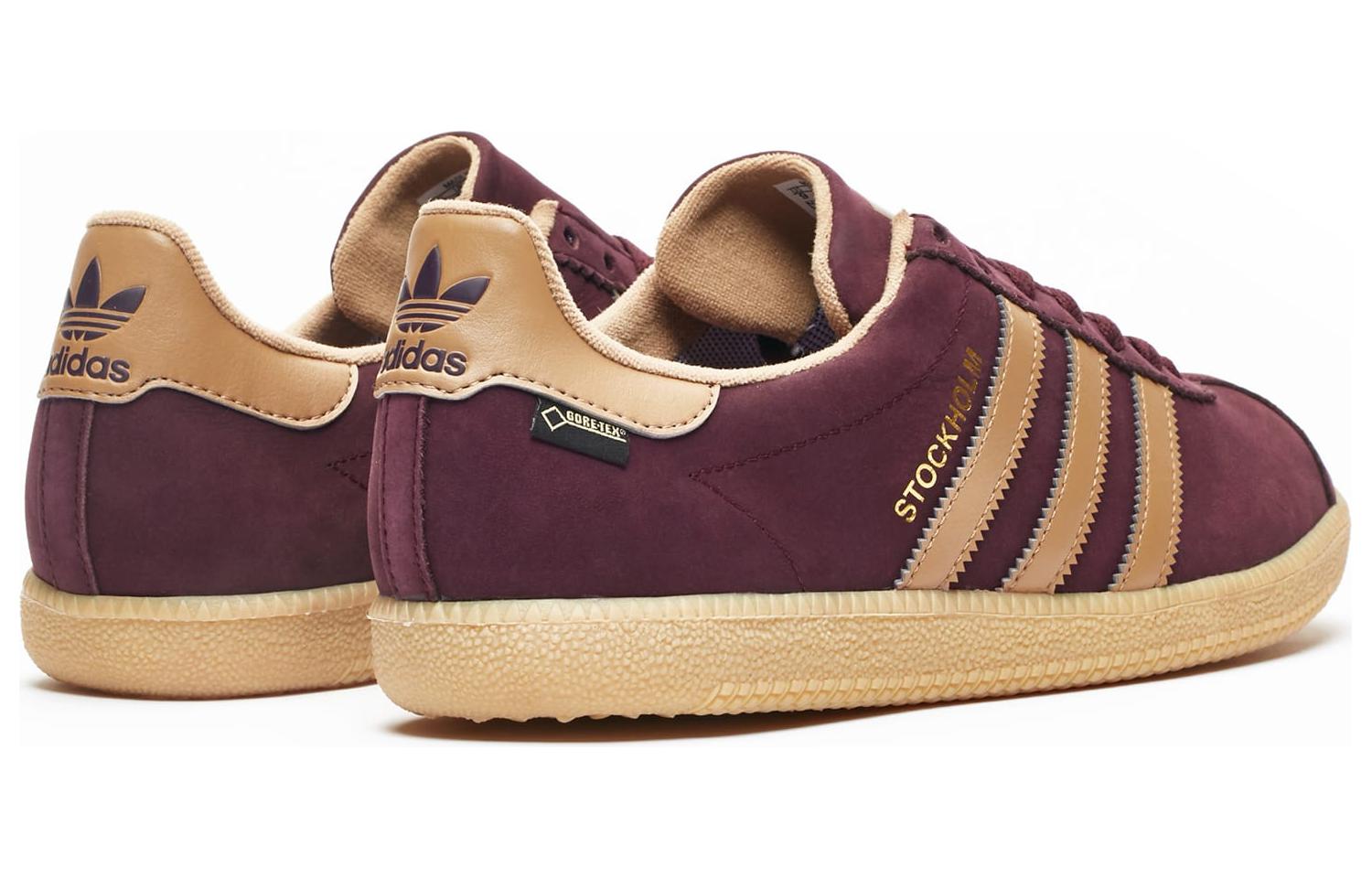 Shop Sneakersnstuff x 阿迪达斯 斯德哥尔摩 Gore-Tex '深酒红' AC7752