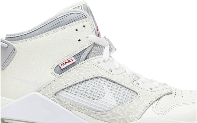 Sneakersnstuff x Air Jordan Mars 270 'Past, Present, Future' CT3445-100 Order Sneakersnstuff x Air Jordan Mars 270 'Past, Present, Future' CT3445-100