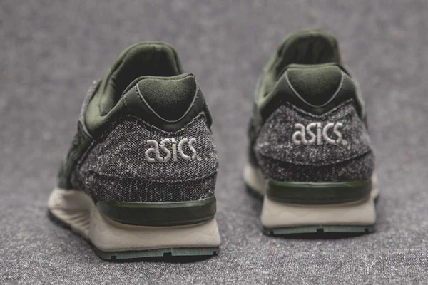 Sneakersnstuff x ASICS Gel-Lyte V 'Tailor Pack' H42VQ-8080 Order Sneakersnstuff x ASICS Gel-Lyte V 'Tailor Pack' H42VQ-8080