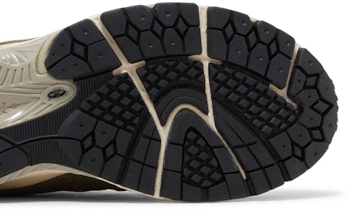 Sneakersnstuff x New Balance 2002R Mule 'Barang untuk Rumah' M2002RMS Purchase Sneakersnstuff x New Balance 2002R Mule 'Barang untuk Rumah' M2002RMS