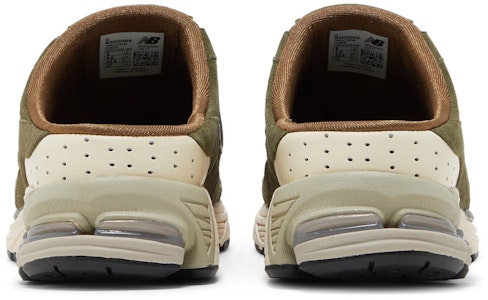 Sneakersnstuff x New Balance 2002R Mule 'Barang untuk Rumah' M2002RMS Details for Sneakersnstuff x New Balance 2002R Mule 'Barang untuk Rumah' M2002RMS