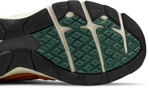 Sneakersnstuff x New Balance 920 Buatan Inggris 'SNS Sports World' M920SNS Purchase Sneakersnstuff x New Balance 920 Buatan Inggris 'SNS Sports World' M920SNS