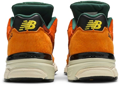 Sneakersnstuff x New Balance 920 Buatan Inggris 'SNS Sports World' M920SNS Details for Sneakersnstuff x New Balance 920 Buatan Inggris 'SNS Sports World' M920SNS