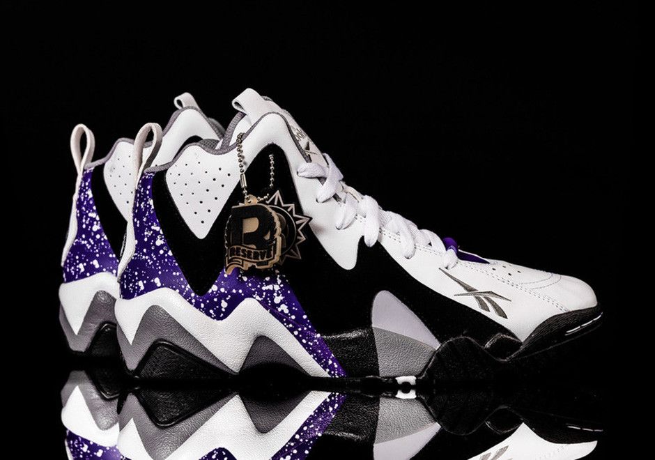 Order Sneakersnstuff 與 Packer Shoes 合作 Reebok Kamikaze 2 中筒籃球鞋『Token 38 專屬版』型號 V63451