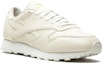 Order Sneakersnstuff x Reebok Classic Leather 'Premium' Sepatu Kulit Klasik CN1856