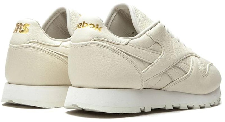 Sneakersnstuff x Reebok Classic Leather 'Premium' CN1856 Lookbook Sneakersnstuff x Reebok Classic Leather 'Premium' CN1856