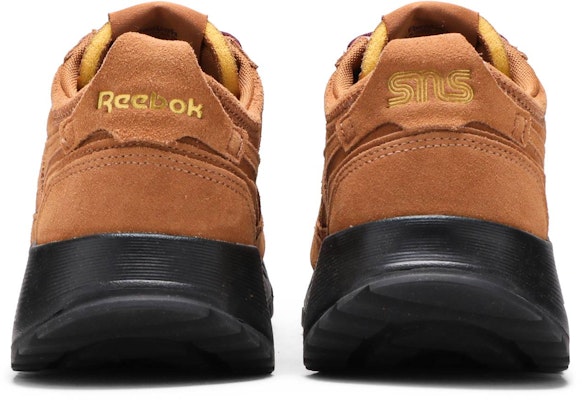 Sneakersnstuff x Reebok Classic Leather Legacy 'Coklat Liar' GZ8707 Details for Sneakersnstuff x Reebok Classic Leather Legacy 'Coklat Liar' GZ8707