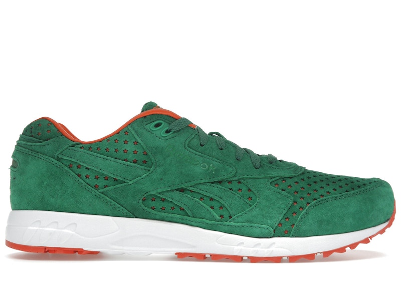 Sneakersnstuff x Reebok Inferno '15 Stars' M44918