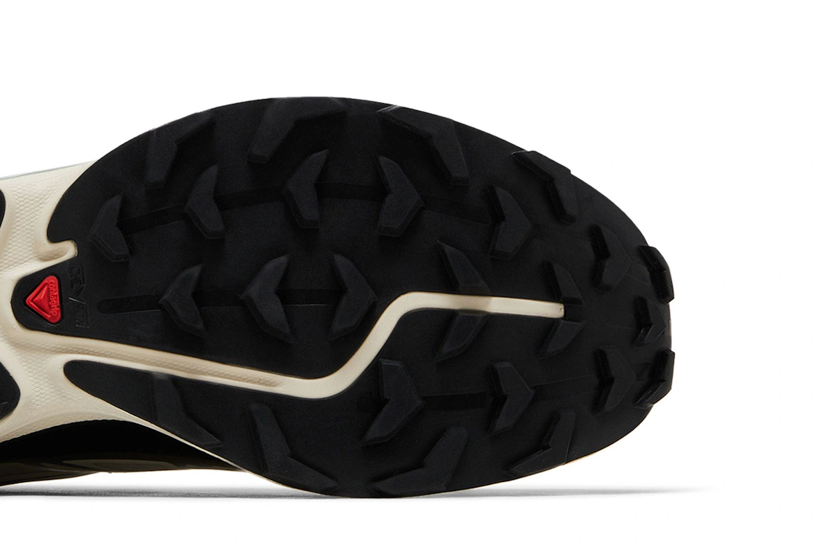 Sneakersnstuff x Salomon XT-6 GORE-TEX 'Almond Milk Seagrass'