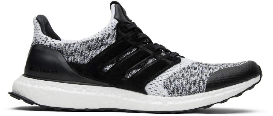 Sneakersnstuff x Social Status x adidas UltraBoost SE 'Putih Hitam' BY2911 Buy Sneakersnstuff x Social Status x adidas UltraBoost SE 'Putih Hitam' BY2911