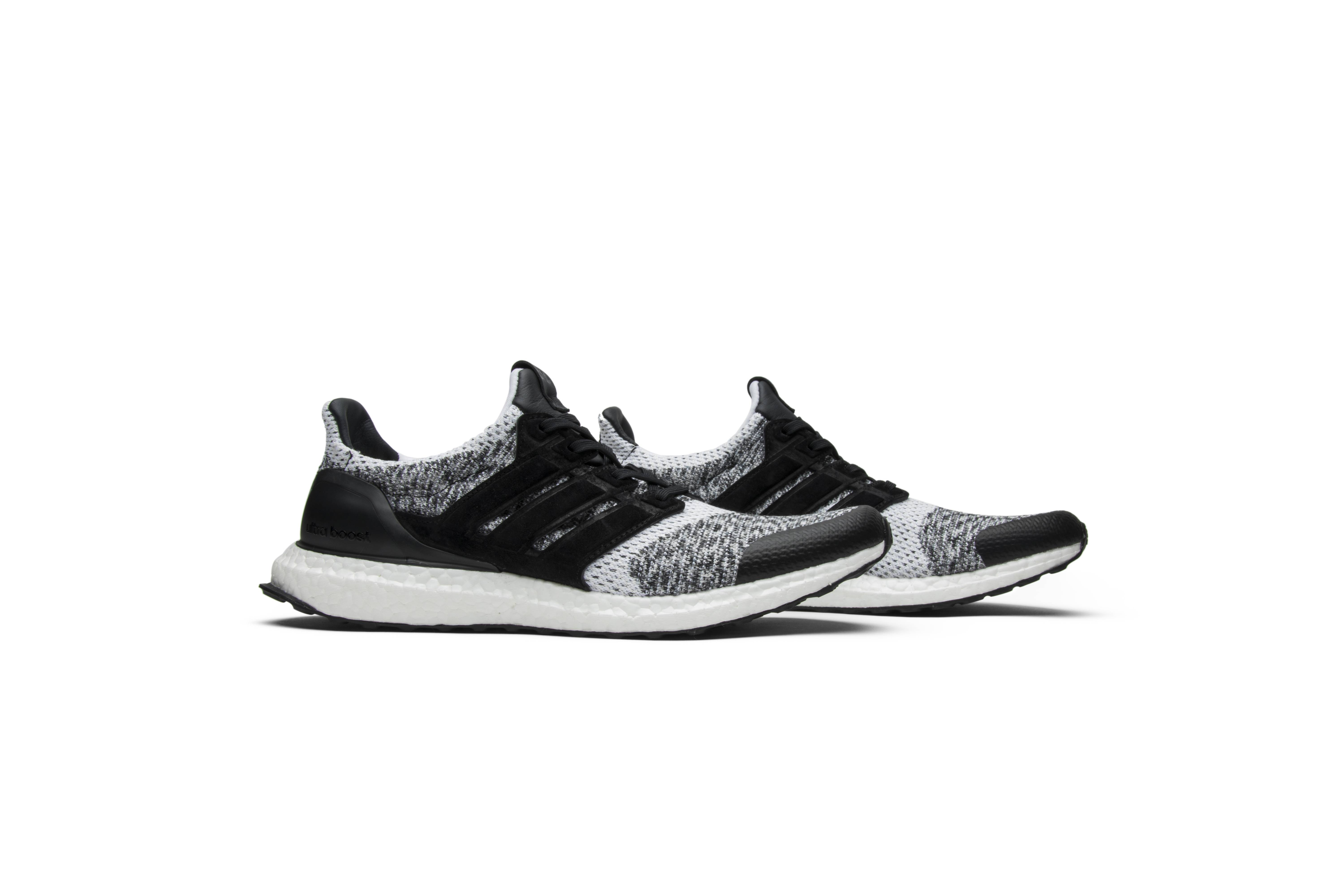 Cheap Sneakersnstuff x Social Status x adidas UltraBoost SE 'Putih Hitam' BY2911