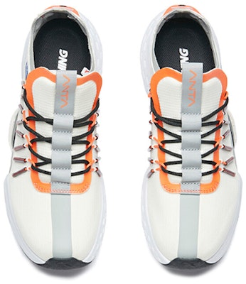 Anta SNOOPY x 'Moon Landing 50th White Orange' 91935505-2 Lookbook Anta SNOOPY x 'Moon Landing 50th White Orange' 91935505-2
