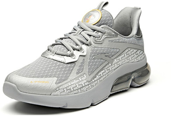 Anta x Snoopy Pendaratan Bulan 50th Ulang Tahun 'Kelabu Perak' 91935511-8 Lookbook Anta x Snoopy Pendaratan Bulan 50th Ulang Tahun 'Kelabu Perak' 91935511-8