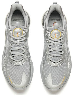 Anta x Snoopy Pendaratan Bulan 50th Ulang Tahun 'Kelabu Perak' 91935511-8 Shop Anta x Snoopy Pendaratan Bulan 50th Ulang Tahun 'Kelabu Perak' 91935511-8