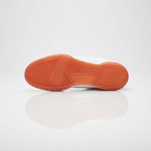 솔박스 x 리복 워크아웃 로우 '화이트' (깔끔한 매력) BS7684 Shop 솔박스 x 리복 워크아웃 로우 '화이트' (깔끔한 매력) BS7684