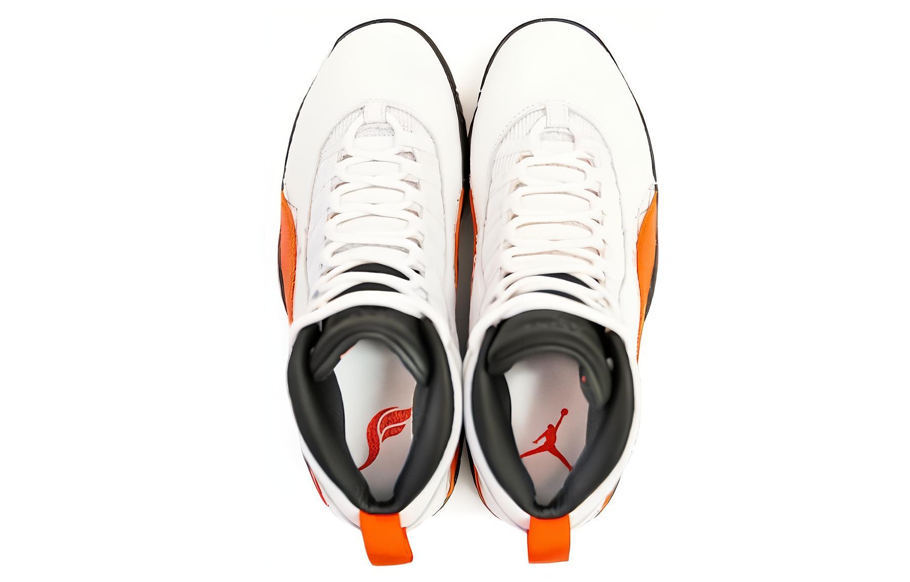 Shop SoleFly x Air Jordan 10 复刻版 '天鹅绒棕' CW5854-200