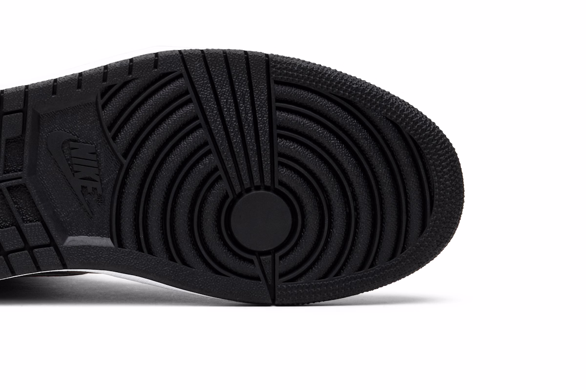 SoleFly x Air Jordan 1 Retro High OG 'Art Basel Black' (Family & Friends) AV3905-038