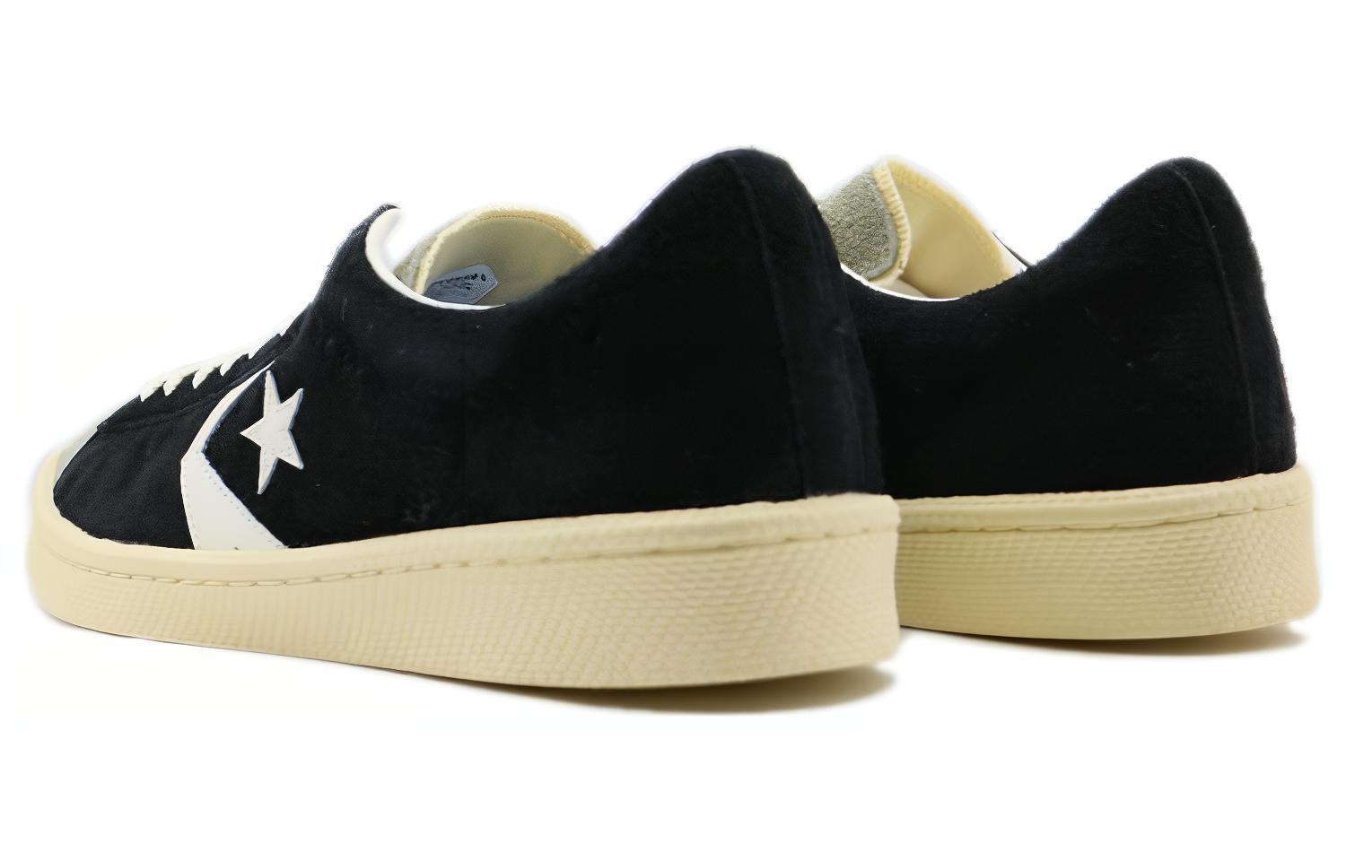Shop SOMA x Converse PRO LEATHER VTG SUEDE OX Sepatu Sneakers Kulit Suede 34200750