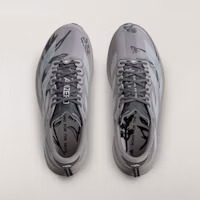 Lookbook Song for the Mute x adidas Adizero Evo SL「鴿灰色」人體藝術 KJ0774
