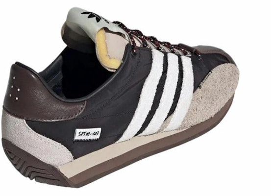 Song for the Mute x adidas Country OG 'Black Wonder Beige' ID3546 Lookbook Song for the Mute x adidas Country OG 'Black Wonder Beige' ID3546