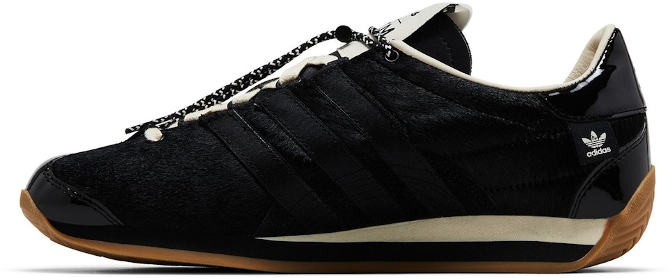 Song for the Mute x adidas Country OG ''Pack Pony Hair - Noir'' JH9010 Lookbook Song for the Mute x adidas Country OG ''Pack Pony Hair - Noir'' JH9010
