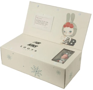 New Balance x KIKS x SooyaStudio 327 Kasut Kelabu 'Cement' K-MS327LAB-D Lookbook New Balance x KIKS x SooyaStudio 327 Kasut Kelabu 'Cement' K-MS327LAB-D