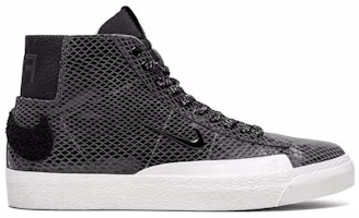 Soulland x Nike SB Blazer Mid QS 'FRI.day 03' CN4540-002 Soulland x Nike SB Blazer Mid QS 'FRI.day 03' CN4540-002