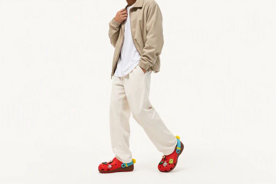 South Park x Crocs Classic Clog ''Cartman'' Clogs 211500-90H Order South Park x Crocs Classic Clog ''Cartman'' Clogs 211500-90H
