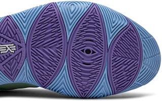 Spongebob SquarePants x Nike Kyrie 5 'Squidward' kasut bola keranjang CJ6951-300 Purchase Spongebob SquarePants x Nike Kyrie 5 'Squidward' kasut bola keranjang CJ6951-300