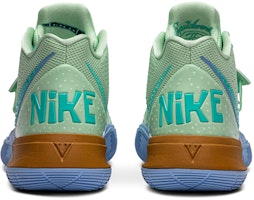 Spongebob SquarePants x Nike Kyrie 5 'Squidward' kasut bola keranjang CJ6951-300 Details for Spongebob SquarePants x Nike Kyrie 5 'Squidward' kasut bola keranjang CJ6951-300
