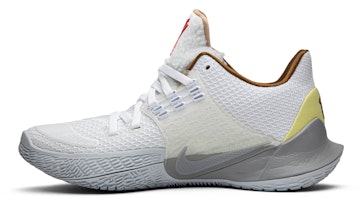 海绵宝宝 x Nike Kyrie Low 2 '珊迪松鼠' CJ6953-100 Lookbook 海绵宝宝 x Nike Kyrie Low 2 '珊迪松鼠' CJ6953-100